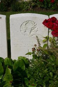 Dozinghem Military Cemetery - Smith, James
